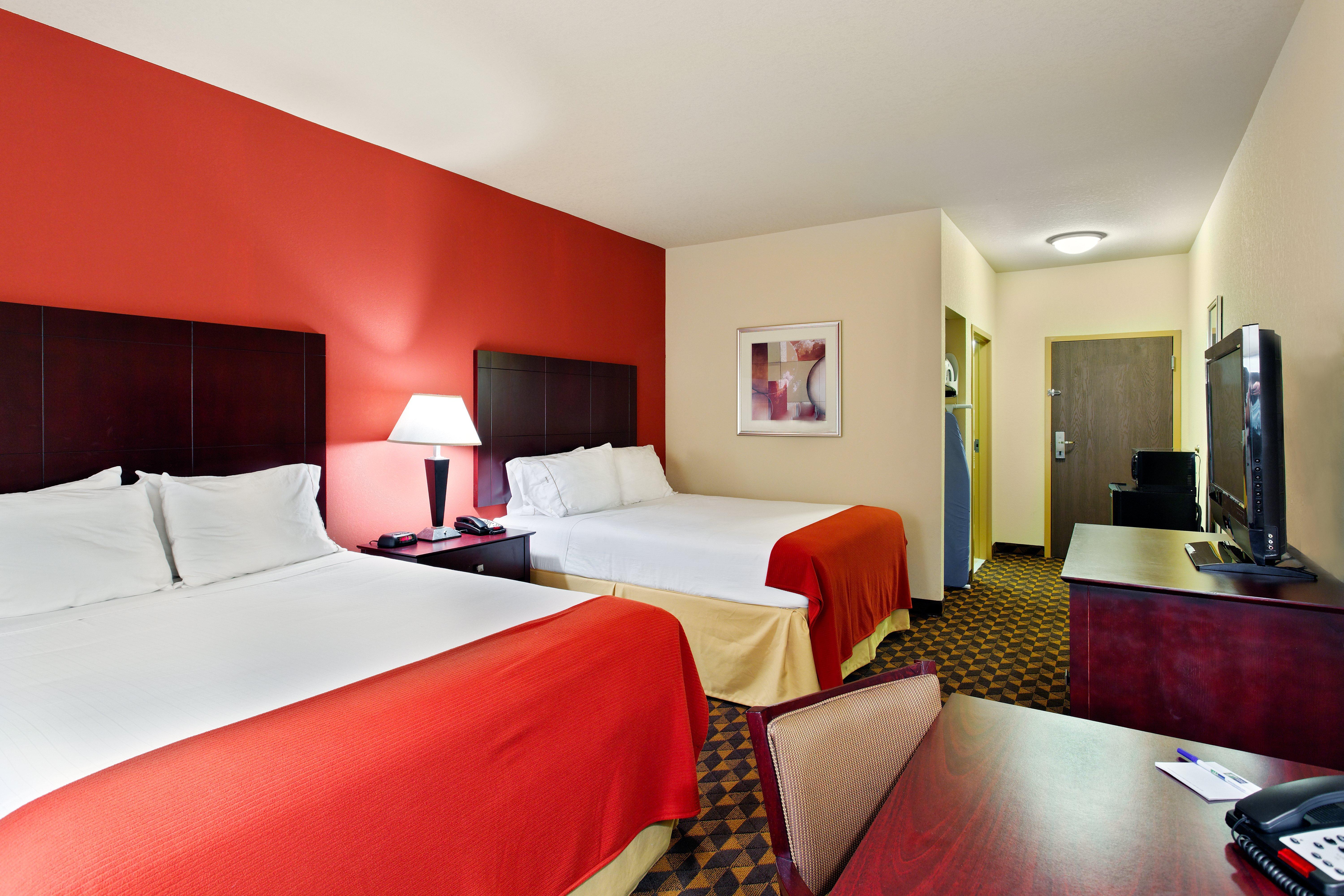 Holiday Inn Express & Suites Malvern By Ihg Exterior foto