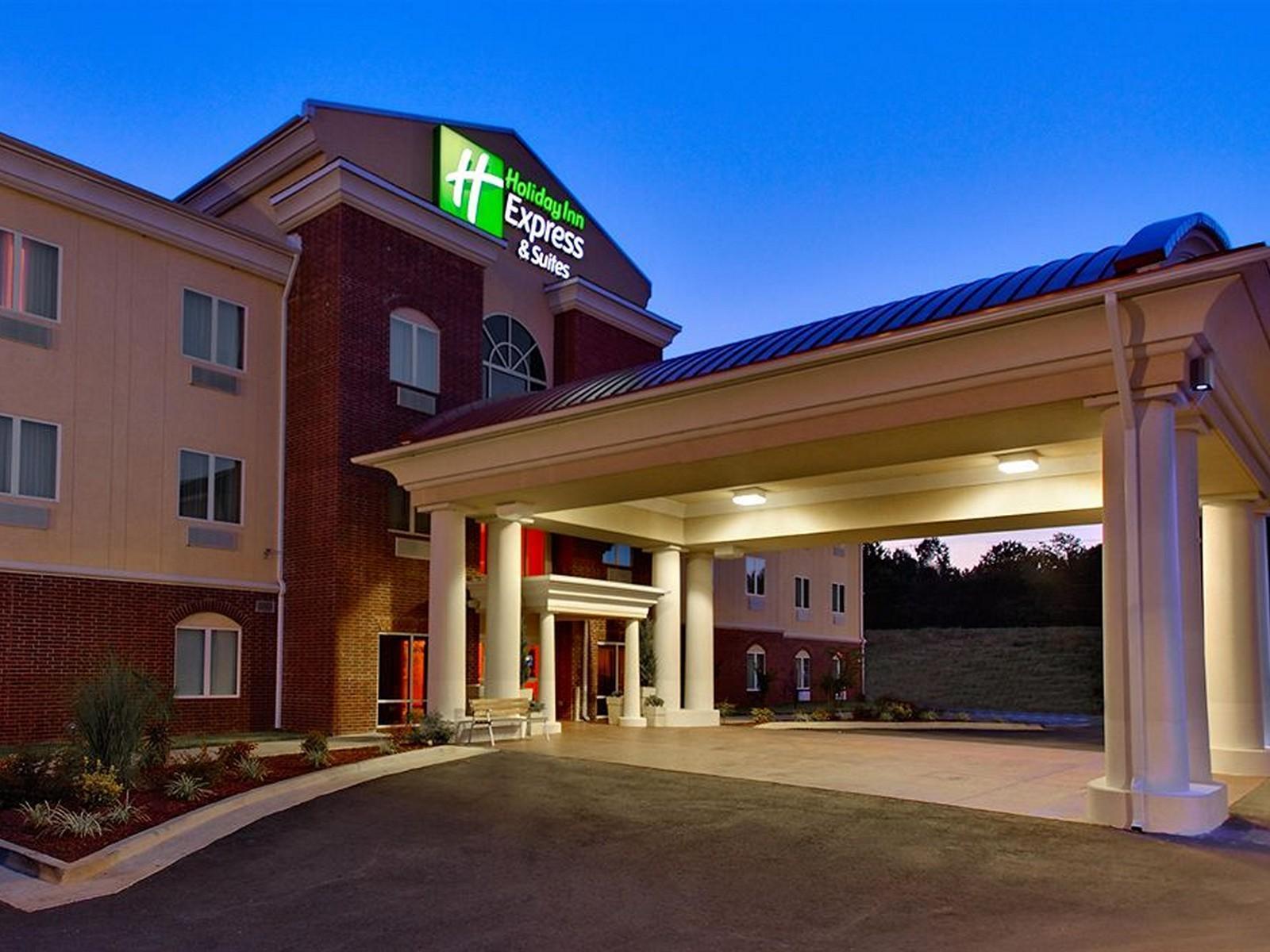 Holiday Inn Express & Suites Malvern By Ihg Exterior foto